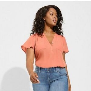 Torrid Harper Apricot Brandy Georgette Pullover Flutter Sleeve Blouse Plus Size